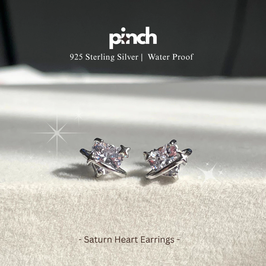 Pinch Saturn Heart Earrings ต่างหูวงแหวนหัวใจ เงินแท้ silver 925