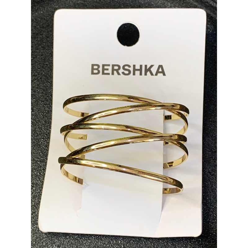 สร้อยข้อมือ กำไล งานแบรนด์แท้ มือ1  AA2 งานฟาสแฟชั่น สำหรับแต่งตัวสนุกๆนะคะ