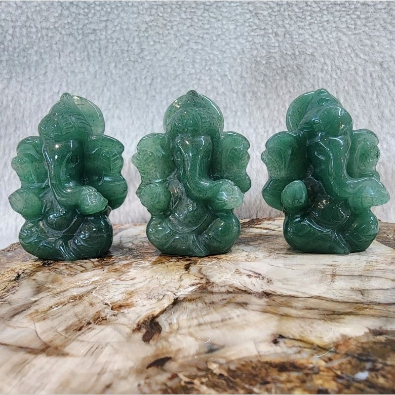 พระพิฆเนศแกะสลักหินกรีนอเวนเจอรีน(Green Aventurine)องค์ละ 750 พระพิเคณหินอเวนจูรีน สูง 4.9 ซม.กว้าง 3.7 ซม.หนา 1.9 ซม.
