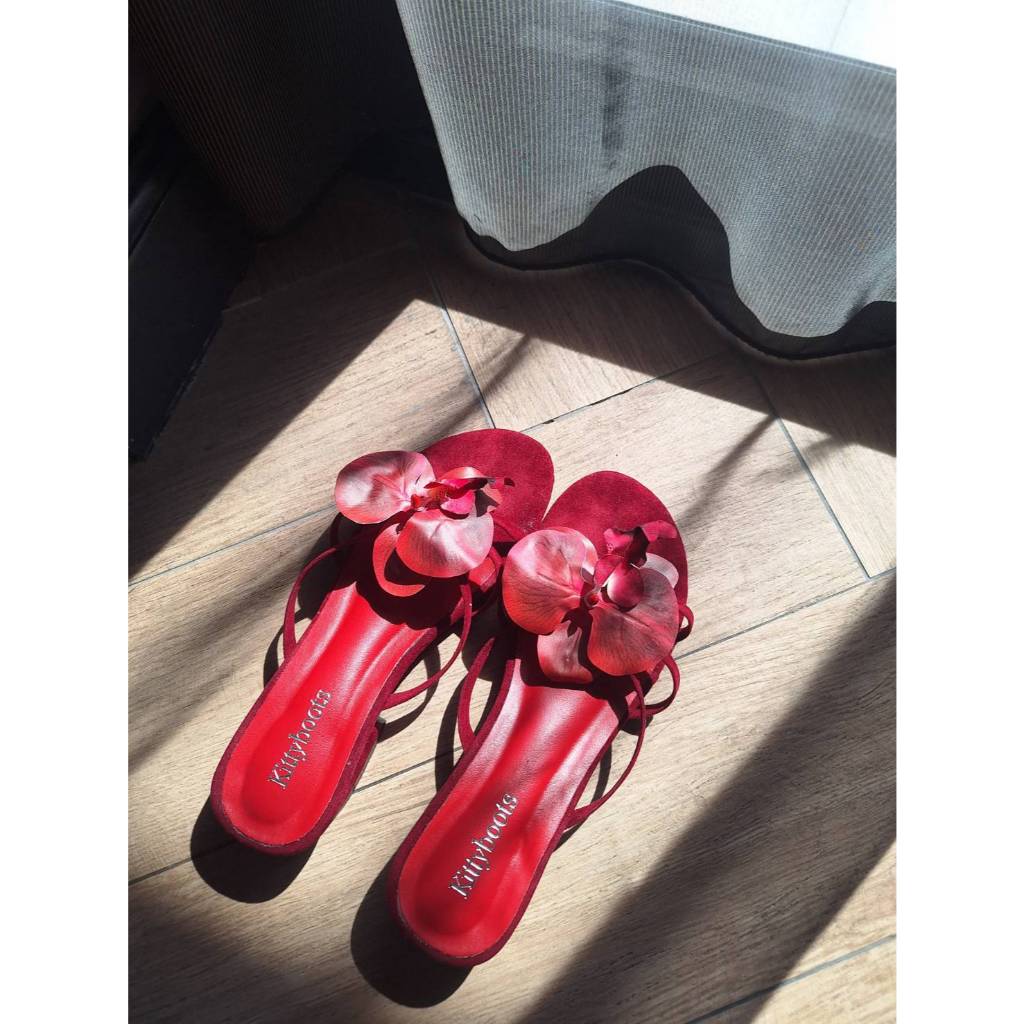 รองเท้าสามสาย Mitta ย้อนยุค ดอกกล้วยไม้พร้อมส่ง