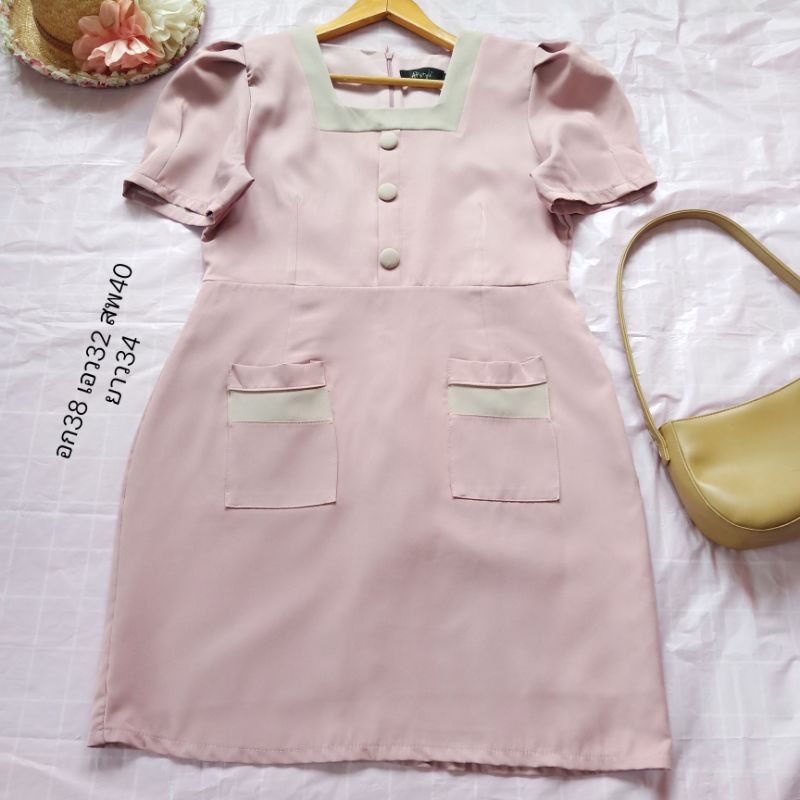 AP STYLE เดรสทำงานสีชมพูกลีบบัว แต่งขอบสีครีม คอเหลี่ยม มีซับในซิปหลัง size XL