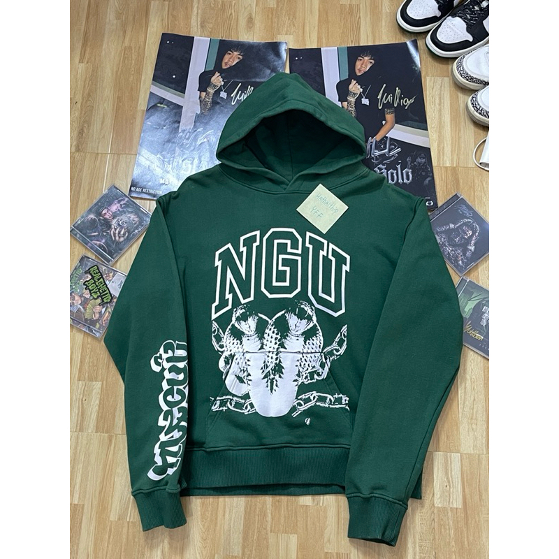 Hoodie Never give up 1mill NGU Size XL rere item ‼️ หายาก ‼️ ใหม่มากเหมือนมือหนึ่งค่ะ