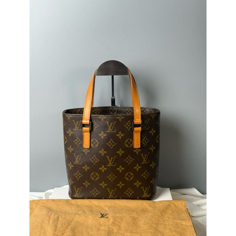 กระเป๋าถือ Lv Vavin pm DC02 สวยมาก มือสองของแท้