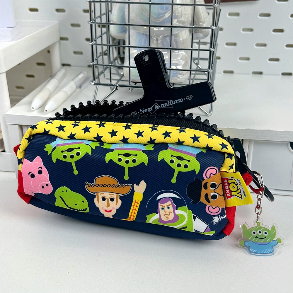 กระเป๋าใส่ปากกา ดินสอ ลายการ์ตูน Toy Story ความจุขนาดใหญ่ สร้างสรรค์ อเนกประสงค์ สําหรับนักเรียน ของขวัญ - รูปที่ 6