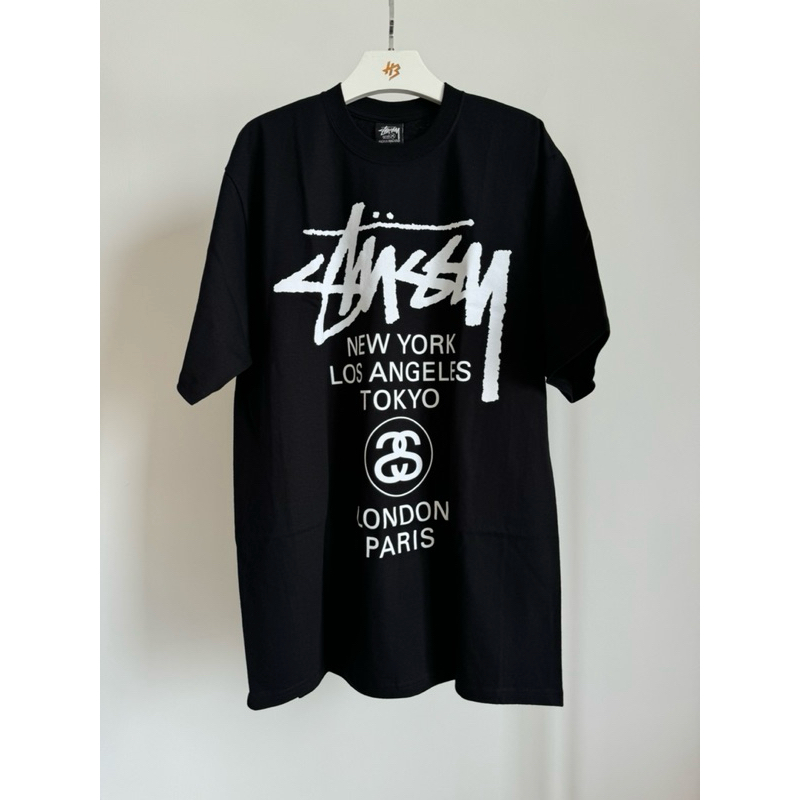 [ของแท้] STÜSSY WORLD TOUR TEE 2025 BLACK พร้อมส่ง