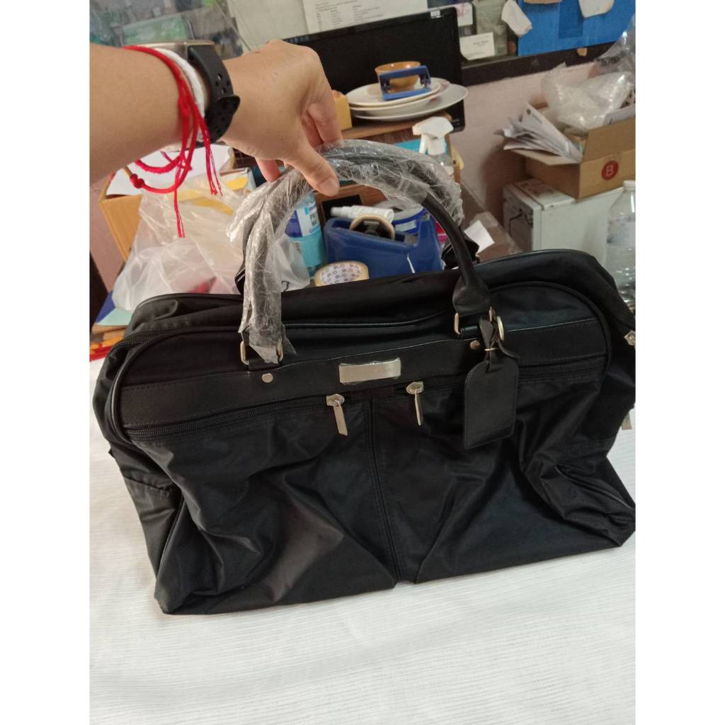 กระเป๋าเดินทาง/กระเป๋านักกีฬา สินค้าของแถม Mercedes-Benz