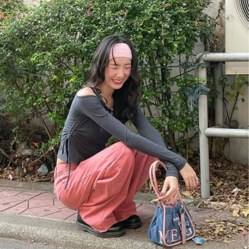 💯สินค้าขายต่อ🙏MERGE A DAY BAG กระเป๋า*SUPERSUN Tote Bag กระเป๋าถือ กระเป๋านุ่ม official กระเป๋าถือ สะพายข้าง