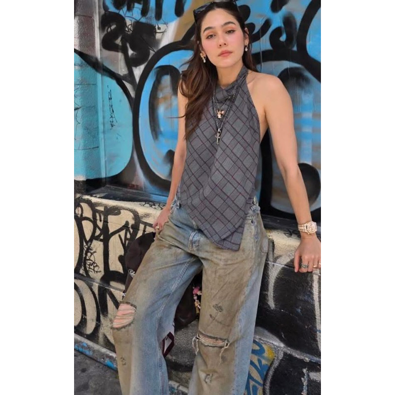 งานเทียบ กางเกงยีนส์ น้ำมันเครื่อง  acne studio s.L เอว33-34 สพ44