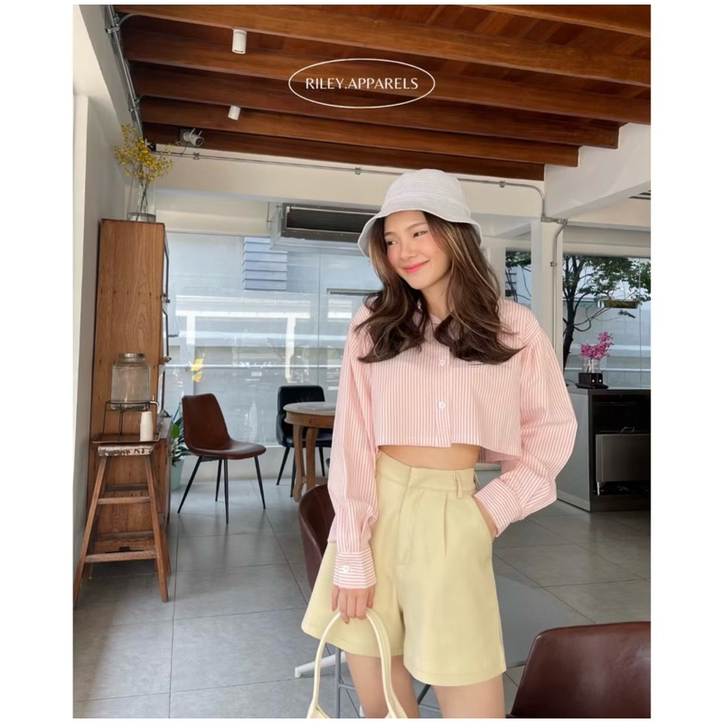 ส่งต่อ กางเกงขาสั้น Riley.apparels size:M เอว26-27 สะโพก37-38 ยาว15 สีเหลือง ขาย300.-