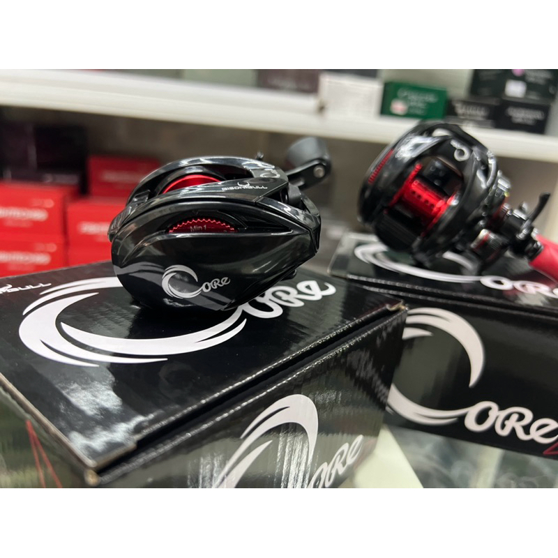 รอกหยดน้ำ Bison Bull Core