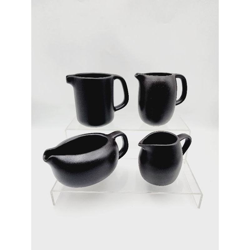 เหยือกน้ำเซรามิค​ผิวเคลือบด้าน​