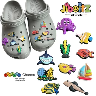 พร้อมส่ง jibbitz ของตกแต่งรองเท้า จิ๊บบิท ต้นไม้ เรือ ปลา ชอบเที่ยวทะเล มาจัดค่ะ DIY crocs