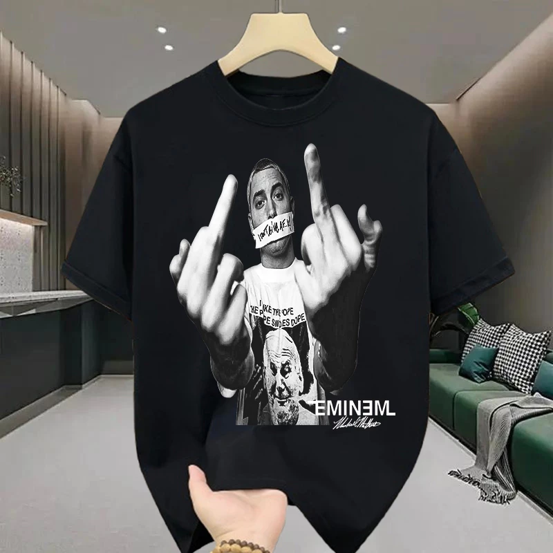 เสื้อยืดผู้ชายเท่ๆ คอกลมแขนสั้น สกรีนลายเท่ๆ เสื้อยืดสตรีทแฟชั่นเมกาสุดฮิต โอเวอร์ไซส์ เสื้อผู้ชายคนอ้วน สีดำเท่ๆ