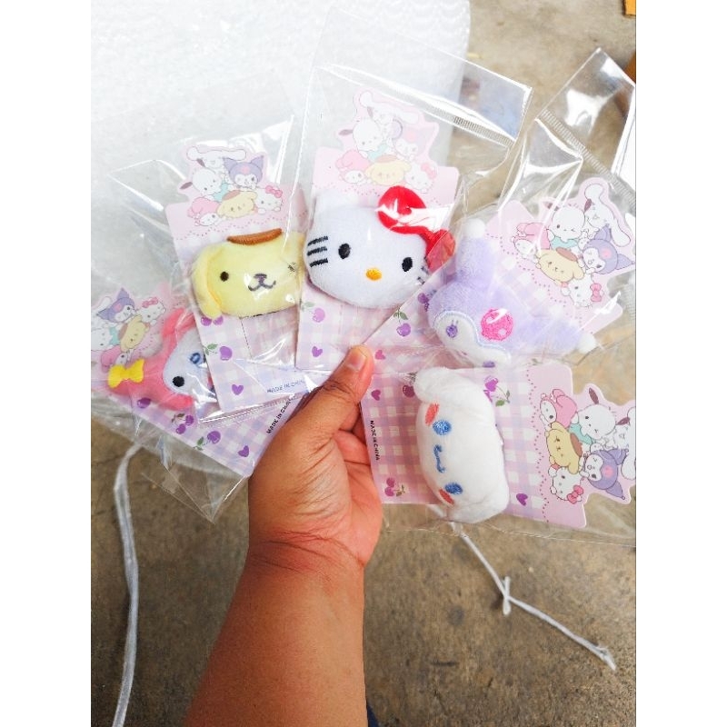 ที่หนีบเข็มขัดนักเรียนหัวตุ๊กตาคิตตี้ ซานริโอ้น่ารัก ขายส่งยกโหล12อันสุดคุ้ม