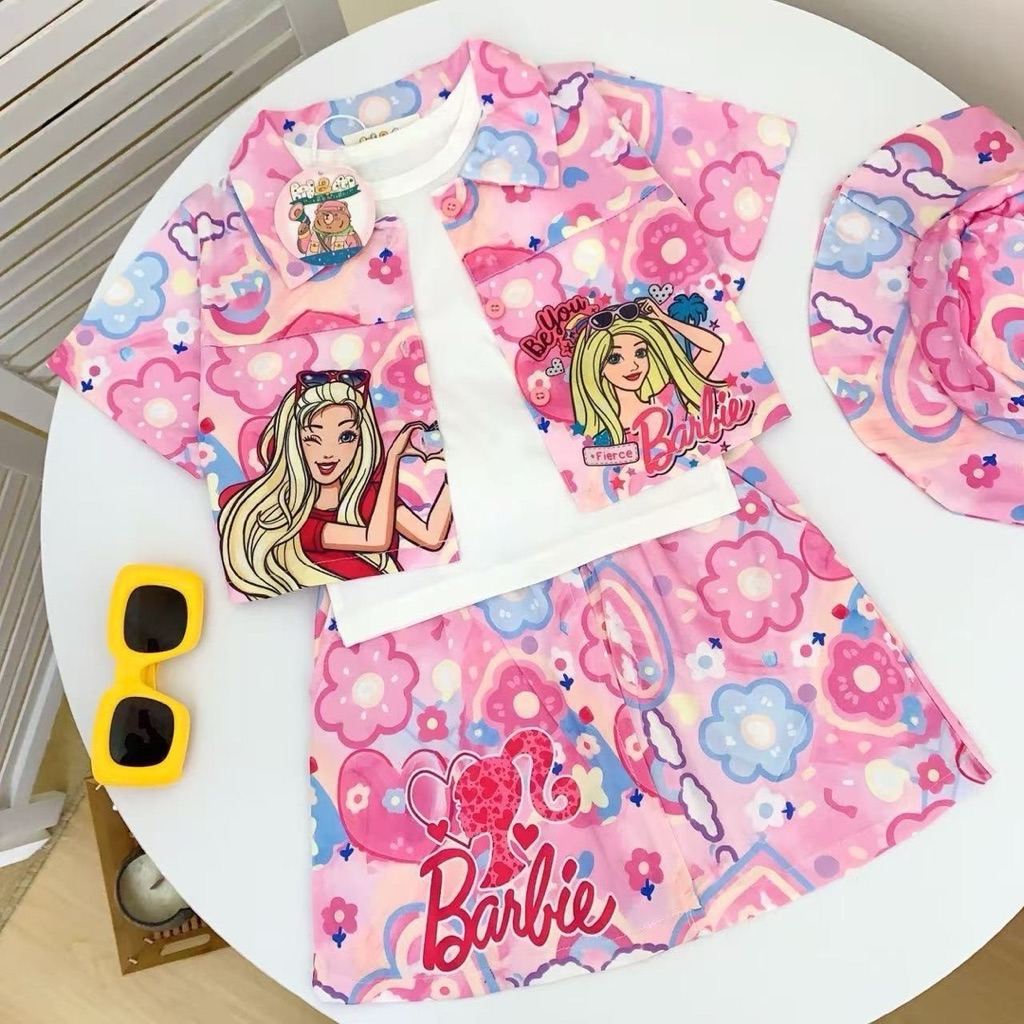 ชุดเซต เสื้อ + กระโปรง+ หมวก ลายบาร์บี้🥰