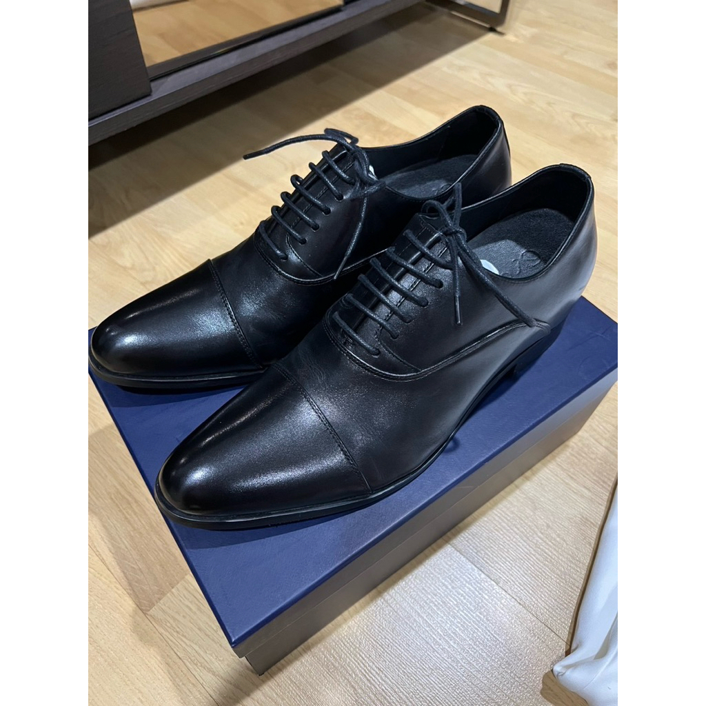รองเท้าเจ้าบ่าว chuniverse สีดำ size 42 สูง 7 cm 3,300 บาท