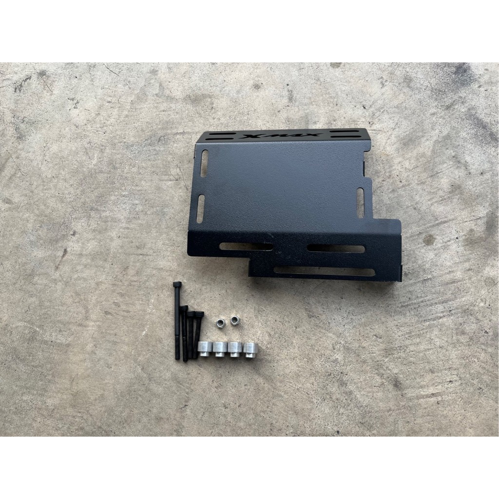 กันเเคร้ง xmax 300 Yamaha Xmax 300 2020-2024 สีดำ  🏆TP🏆