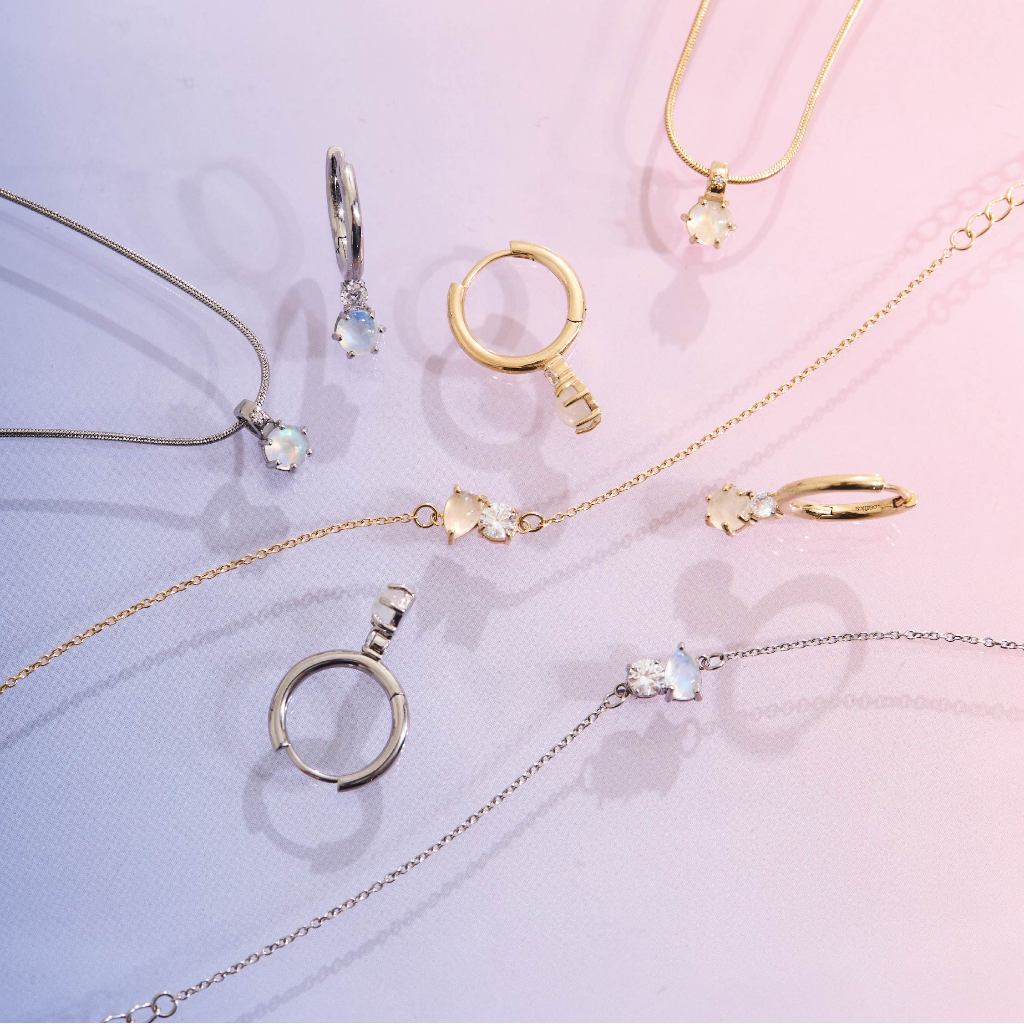 earika.earrings - mistlight selene ต่างหู สร้อยคอ สร้อยข้อมือ moonstoneแท้ วัสดุstainless steel เหมา
