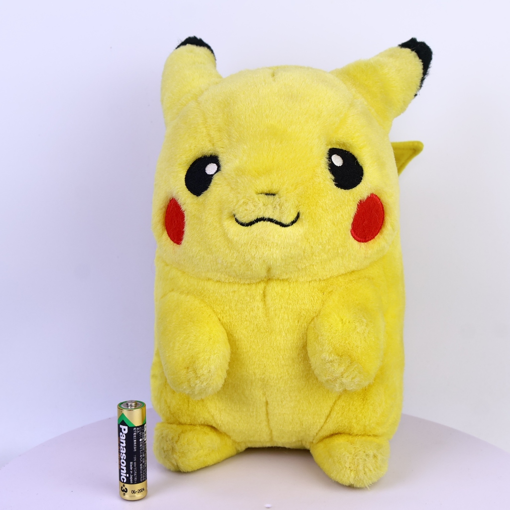 ตุ๊กตา ปิกาจู Vintage 2001 Pikachu Pokemon โปเกมอนจาก McDonald's ขนาด 9 นิ้ว