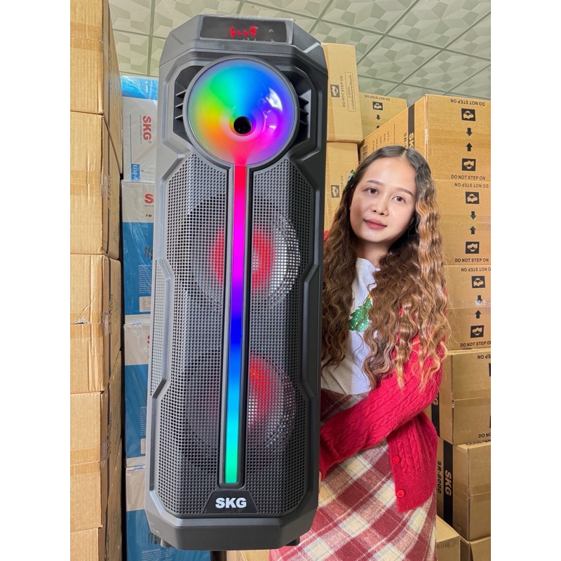 SKG ลำโพง ล้อลาก พกพา บลูทูธ 8นิ้วx2ดอก ไมค์ลอย 1ตัว  (ปิด-เปิดได้) รุ่น KG-074 สีดำ รุ่นใหม่