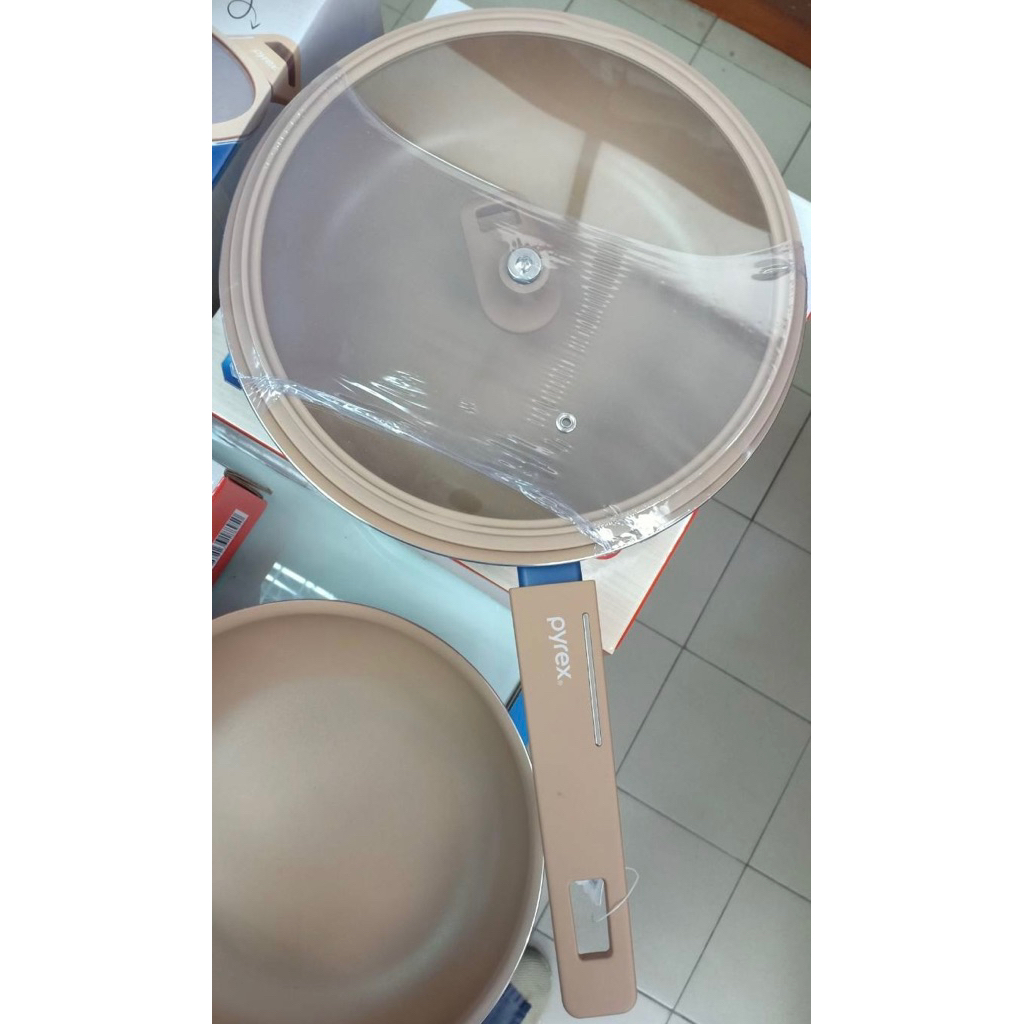 🍂🍂Pyrex กระทะหม้อมีด้ามจับพร้อมฝา Pyrex Scandi cookware💕ขนาด 26cm.🌹🌹