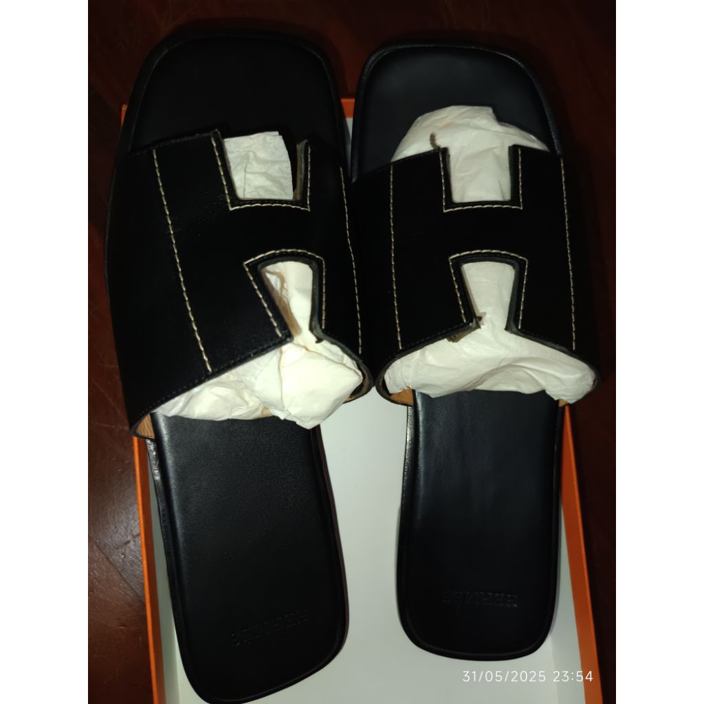 Hermès Izmir Sandals