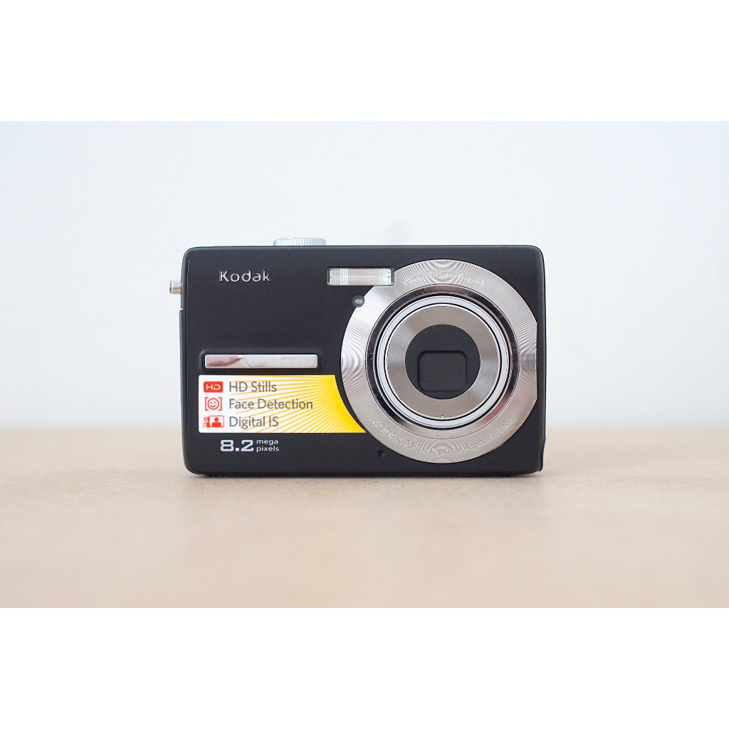 กล้องดิจิตอลคอมแพค Kodak Easyshare M863 (อ่านตำหนิก่อน)