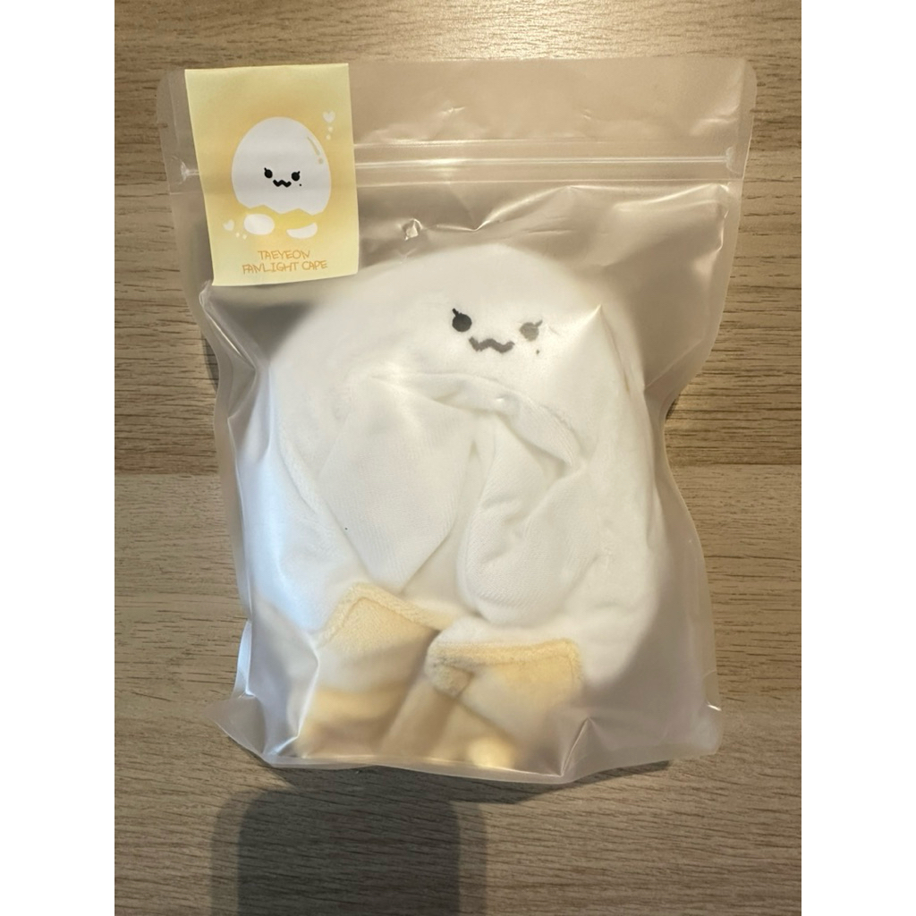 TAEYEON - The TENSE FANLIGHT CAPE ปลอกแท่งไฟ แทงกึ Taenggeu