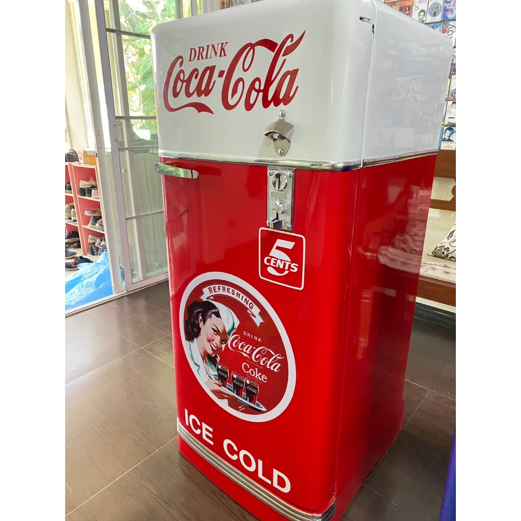 ตู้เย็นสั่งทำสไตส์ Smeg เป็นตู้เย็นสไตล์ 50’S RETRO ขนาด6.5คิว หนึ่งประตู ระบบออโต้