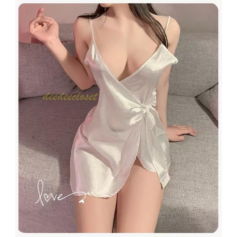 ชุดนอนซาตินสายเดี่ยวผูกเอว ผ้านุ่มลื่น ใส่สบาย ชุดนอนไม่ได้นอน เซ็กซี่แบบคุณหนู รหัส*M373