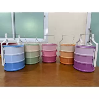 ปิ่นโตเหล็กเคลื่อบสีพาสเทลแบบโบราณขนาด14ซม(โทนไล่สี)แบบ3ชิ้นและ4ชั้น