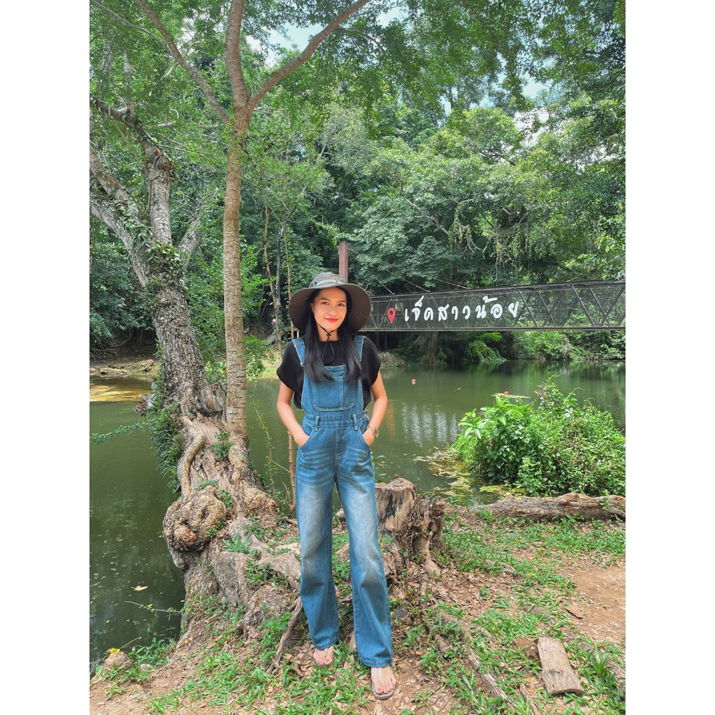 ชุดเอี๊ยมผู้หญิง sirin