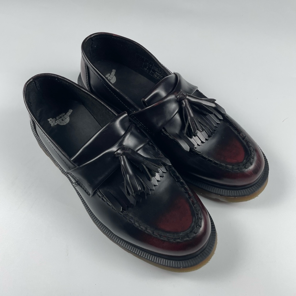 Dr. Martens Adrian Tassel Loafer  สี Cherry Red Arcadia
