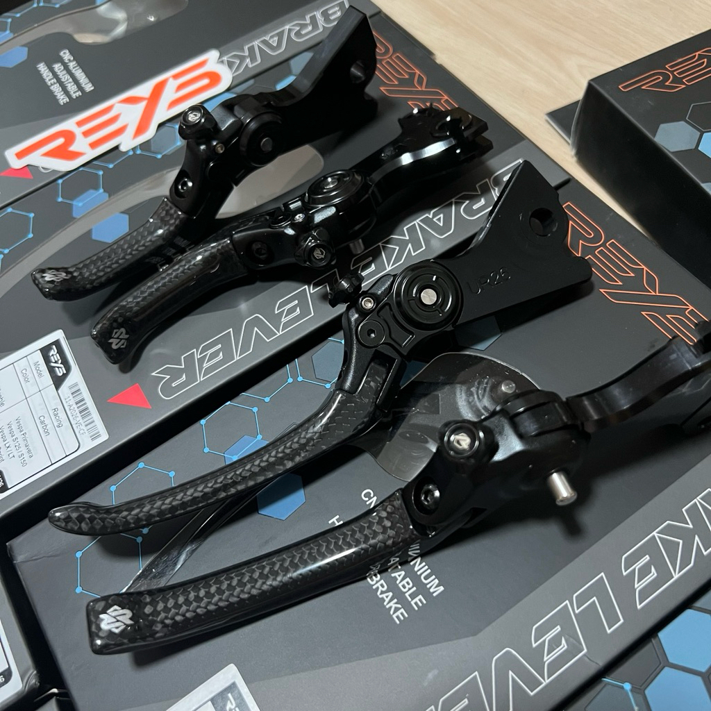 Reys 🇹🇼 ก้านเบรค อลูมิเนียม CNC สำหรับ Vespa Sprint / Primavera / S125 / LX125 สามารถล็อคเบรค ป้องกันรถไหลได้ เวสป้า