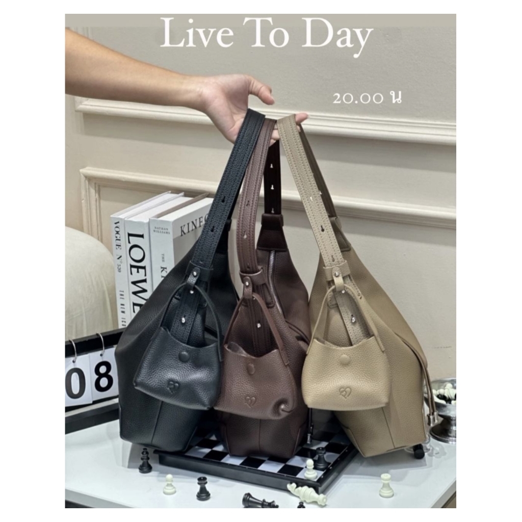 กระเป๋าหนังแท้ Pony Pony รุ่นใหม่ Ha-Chi💛🖤🤎ได้ใบลูกใส่หูฟัง airport ได้