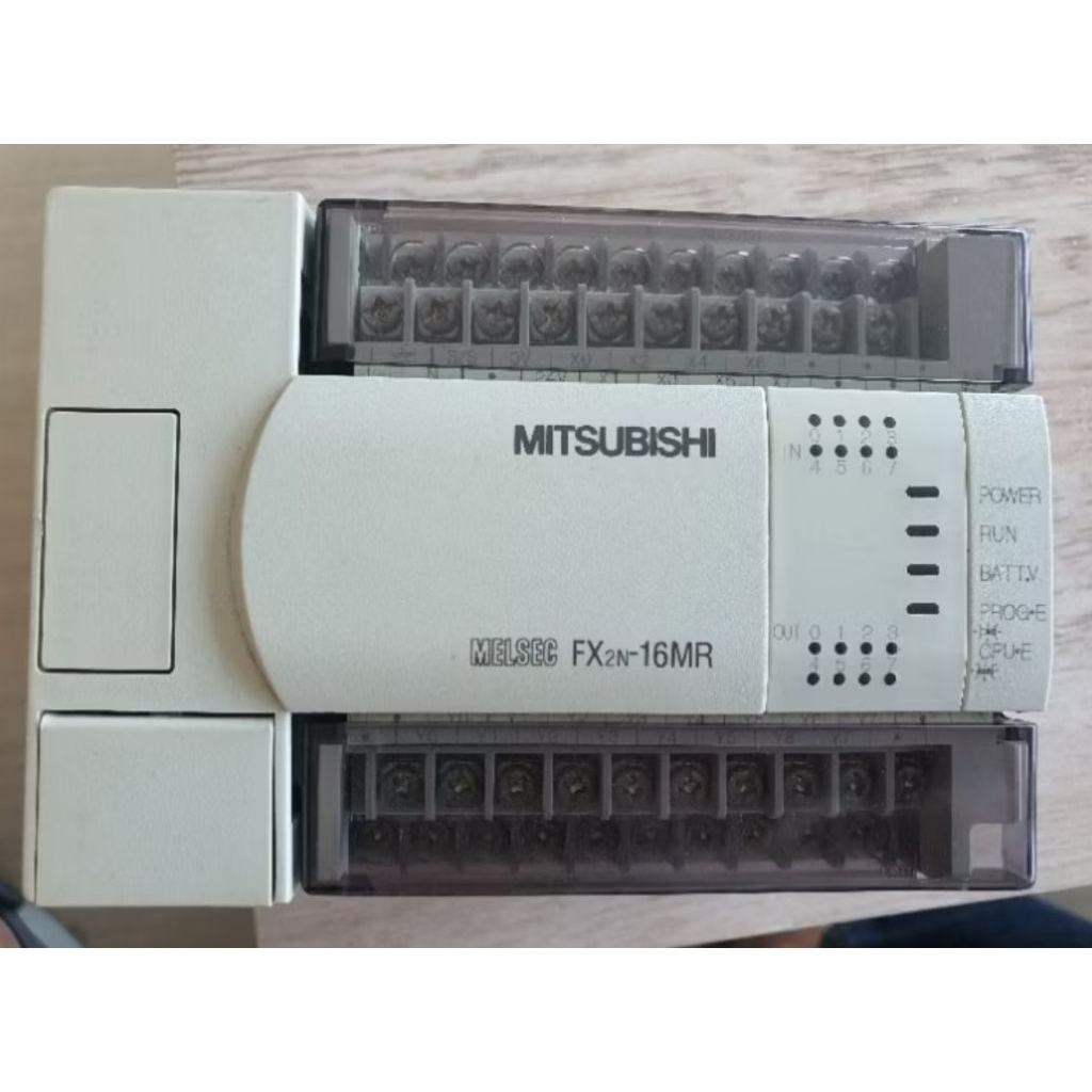 PLC Mitsubishi FX2N-16MR -ES/UL  ไม่มีกล่อง
