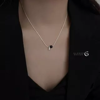 GLAMOR✨สร้อยเงินแท้ Shadow Spire จี้หินโอนิกซ์ทรงกรวย เงิน925 ดีไซน์ทรงกรวยเทรนดี้ ใส่ได้ทั้งหญิงชาย