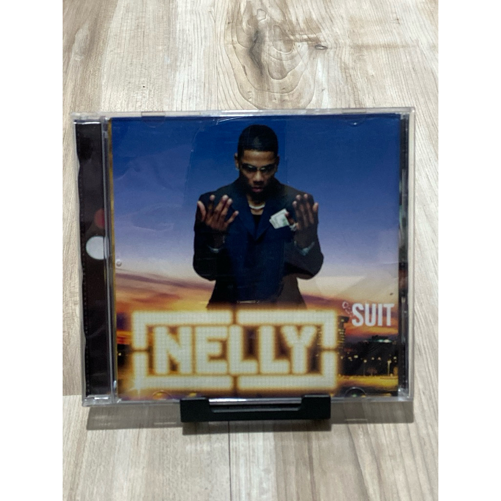 CD NELLY - SUIT สภาพสมบูรณ์