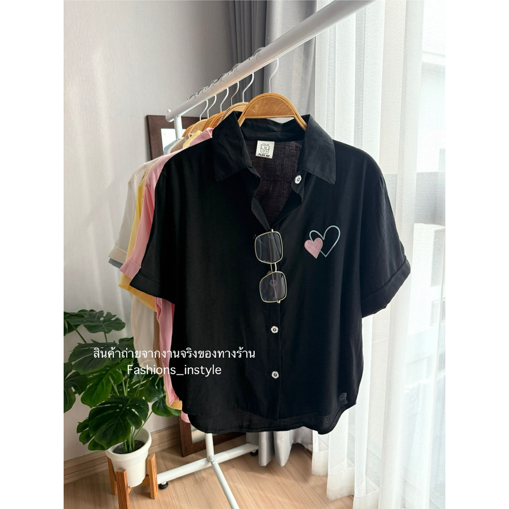 [อก 42] เสื้อเชิ๊ตผ้าคอตตอนเนื้อบางปักดอกไม้และหัวใจ (บาง ใส่สบาย) (JA1)