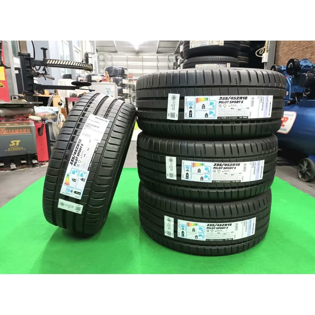 ยางใหม่ค้างปี 235/45R18 Michelin Pilot Sport5 ผลิตปี 2024 ประกันบวม 2 ปี พร้อมจุ๊บลม ส่งฟรีมีเก็บปลา