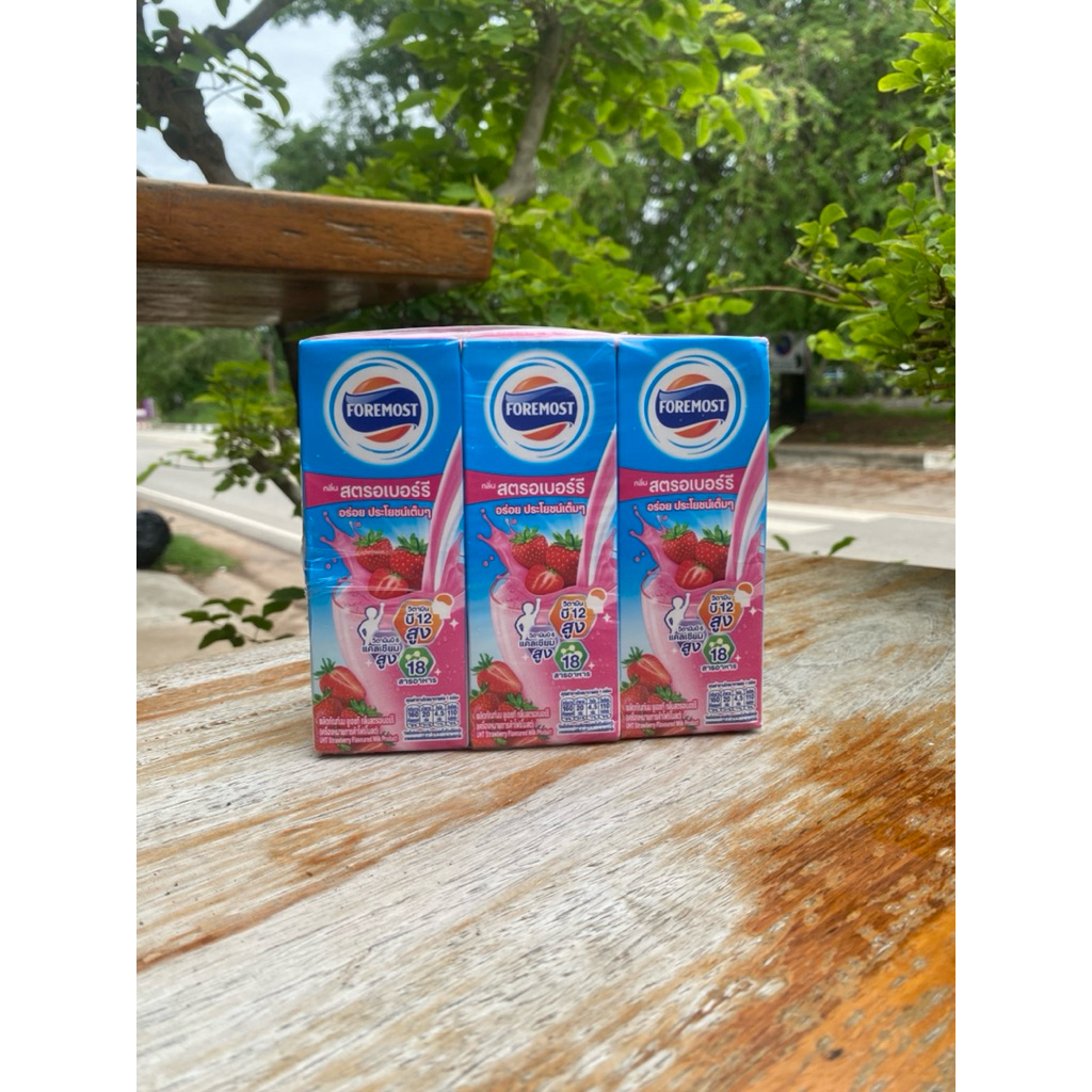 โฟร์โมสต์ รสหวาน 225มล [จำนวน 1 แพ็ค 6 กล่อง] กลิ่นสตอรเบอรรี่ 225ml [นมUHT]