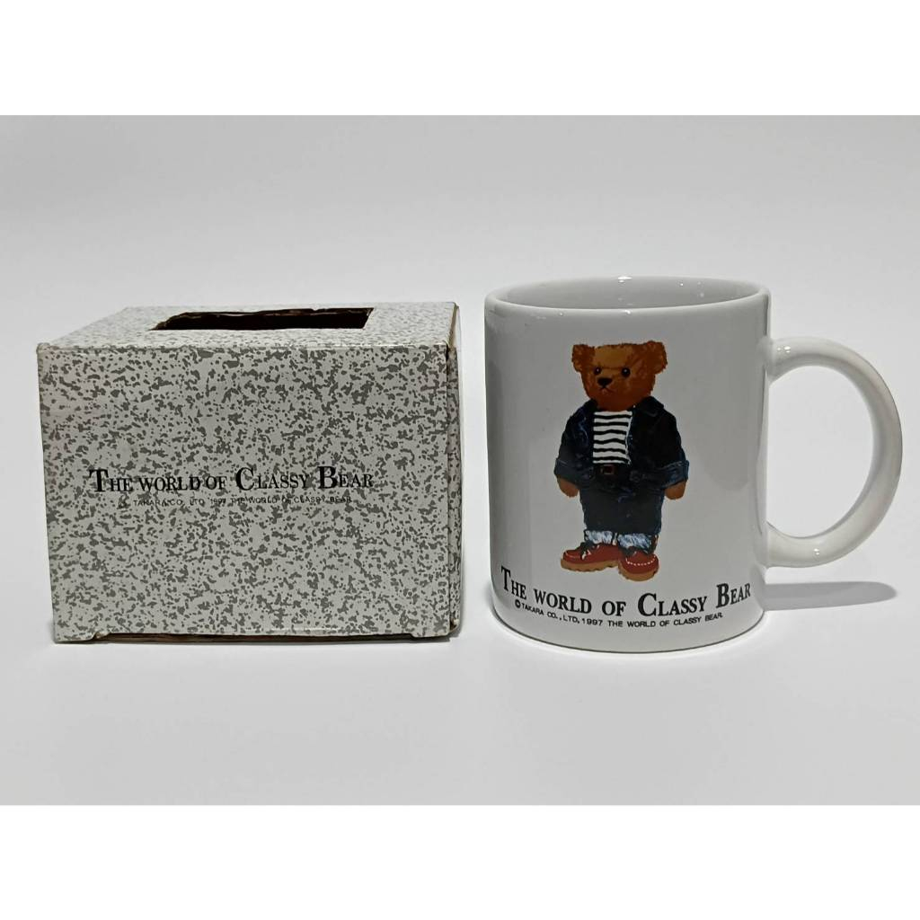 แก้วกาแฟ TAKARA The World Of Classy Bear 1997 NEW In Packed.