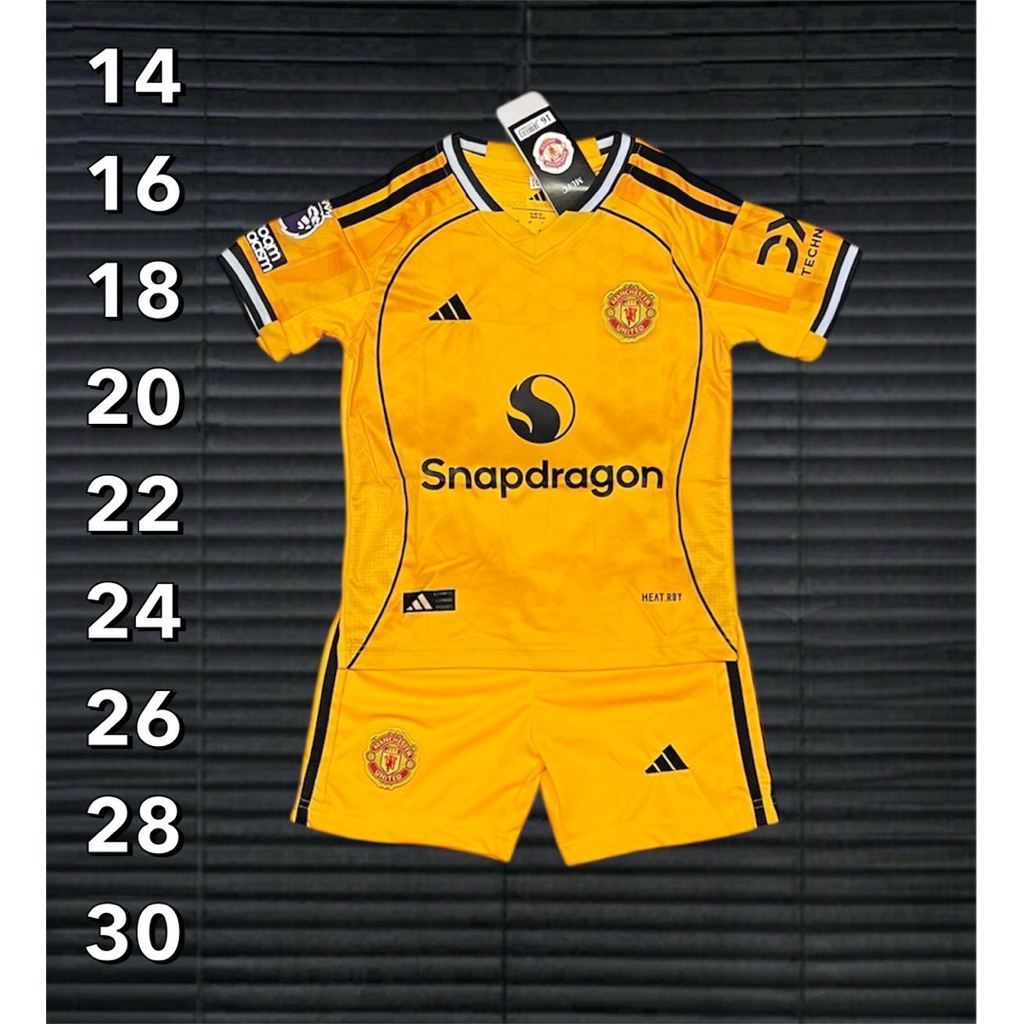 ชุดบอลชุดกีฬาเด็กเสื้อพร้อมกางเกงผ้านิ่มเย็นใส่สบายใส่ได้ทั้งเด็กหญิงแหละเด็กชายขนาดไซร้เด็ก1ขวบถึง13ขวบ