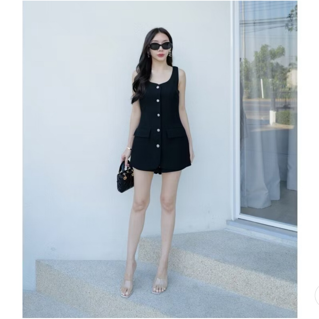 ส่งต่อเสื้อผ้า มือ 1 ไม่เคยใส่ TAG  HILOOK,THITIYA,INTUON