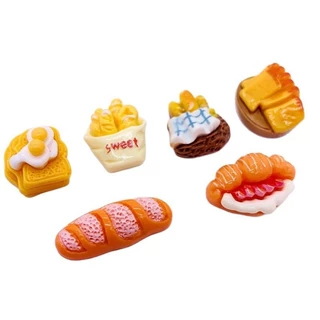 J606อาหารขนมฝรั่งของเล่นขนมปังบิสกิตเรซินแพ็คละ 10 ชิ้น