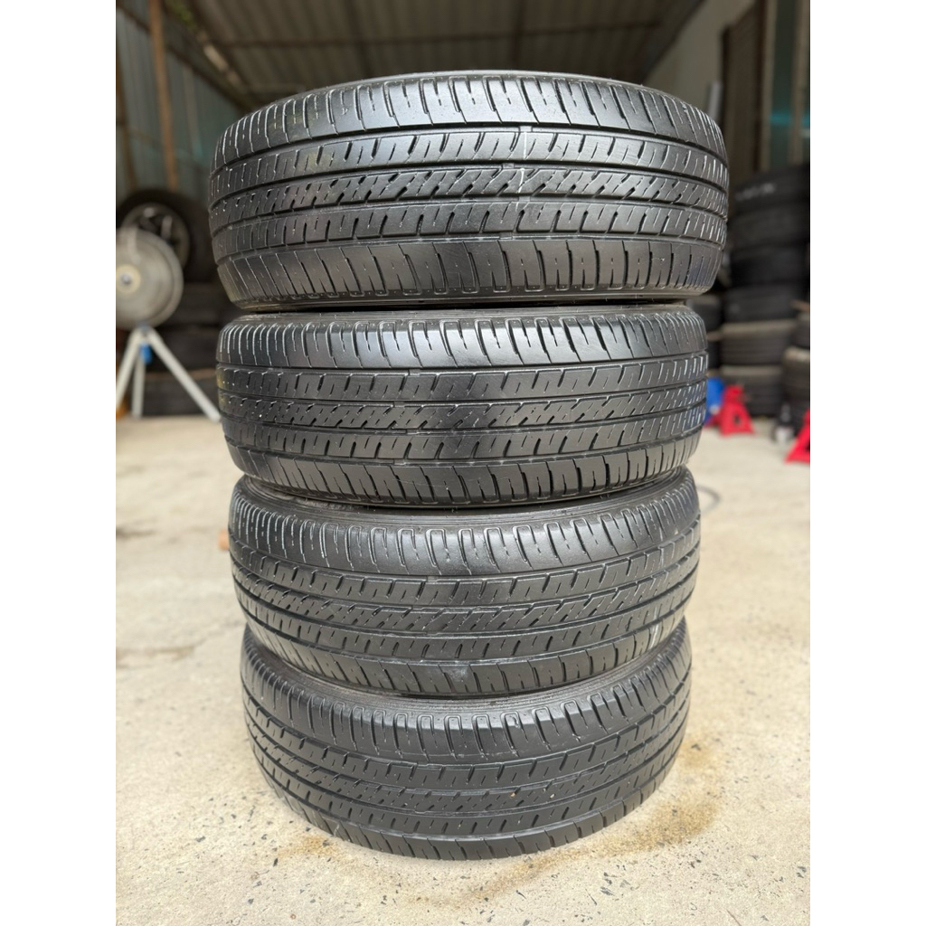 ยางมือสองMaxxis215/65r16ปี23(ราคาขายต่อ1เส้น)