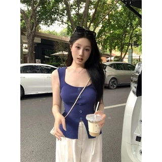 Cic(Z31) เสื้อไหมพรมแขนกุดคอเหลี่ยมแบบกั๊ก กระดุมหลอก ดีเทลแหวกด้านล่าง สไตล์ฝรั่งเศส