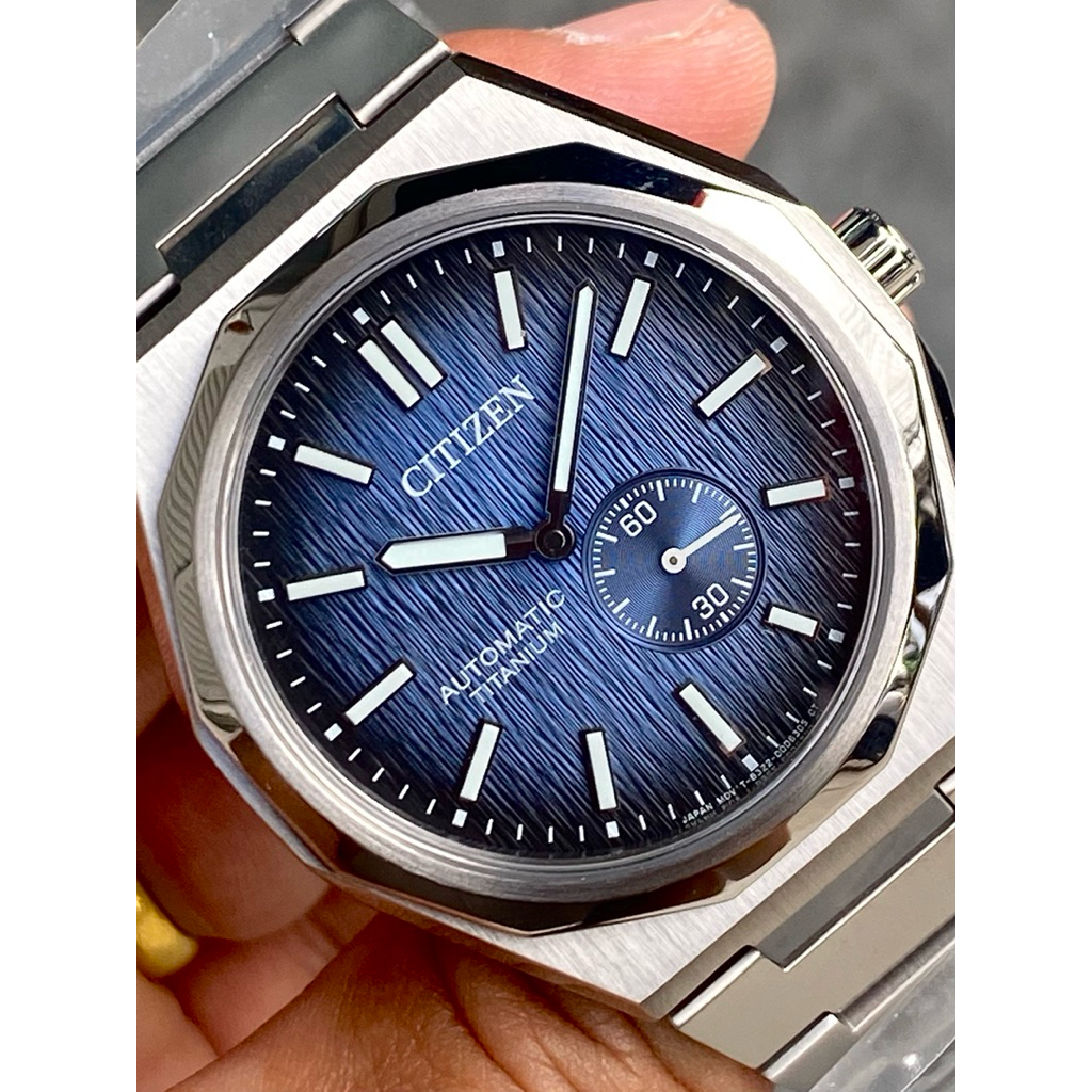 นาฬิกาข้อมือ Citizen Automatic Super Titanium Zenshin 60 Watch NK5020-58M