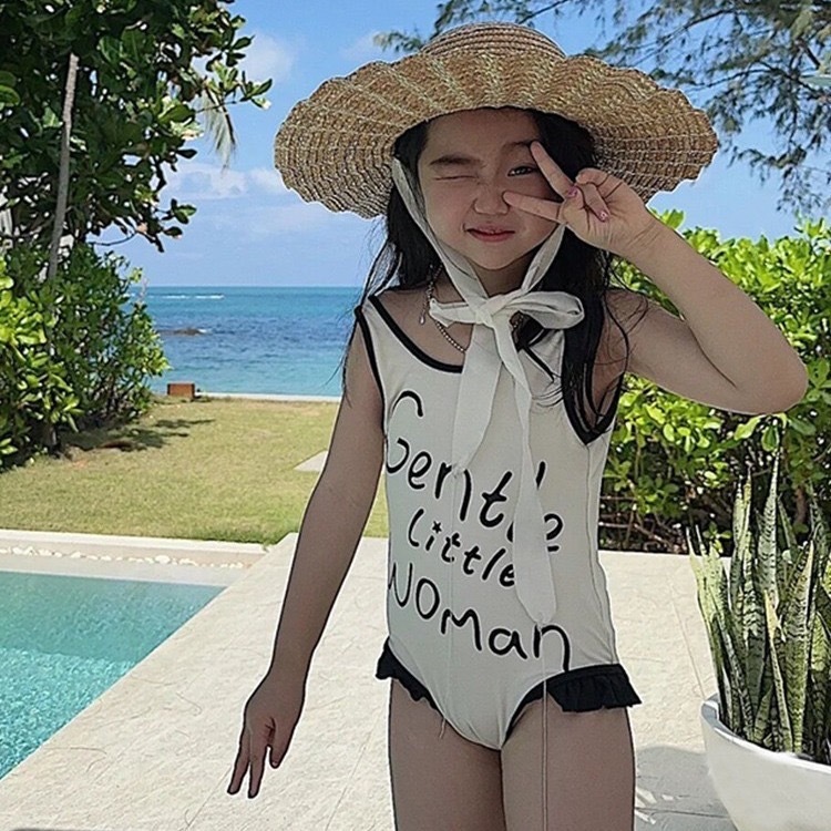 พร้อมส่ง ชุดว่ายน้ำลูกสาว