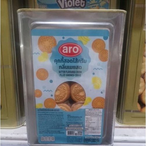 เอโร่ ขนมปังคุกกี้ ไส้ครีมขาว ขนาด 1,300 กรัมต่อปี๊บ +++AroCookie with White Cream 1.3kg+++